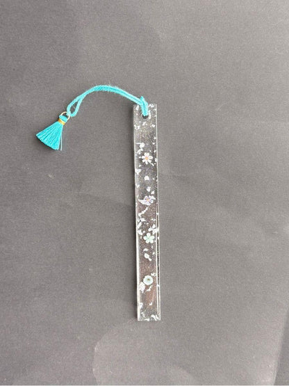 Transparent with Silver Flakes