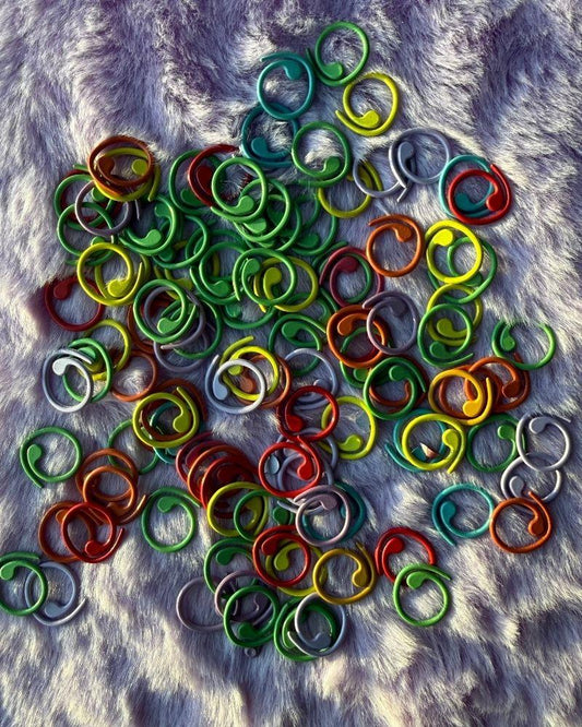 Premium Locking Spiral Metal Stitch Markers for Crochet & Knitting (Pack of 20)
